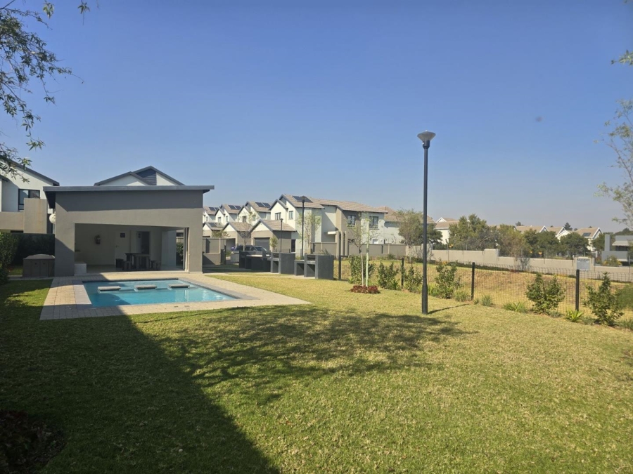 3 Bedroom Property for Sale in Broadacres Gauteng