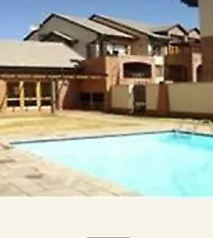 3 Bedroom Property for Sale in Halfway Gardens Gauteng