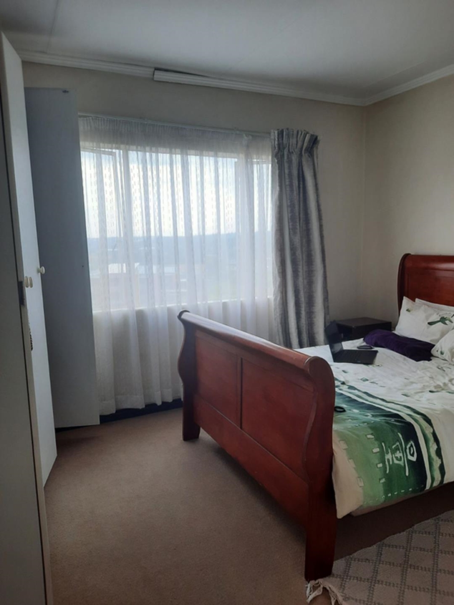 2 Bedroom Property for Sale in Bloubosrand Gauteng