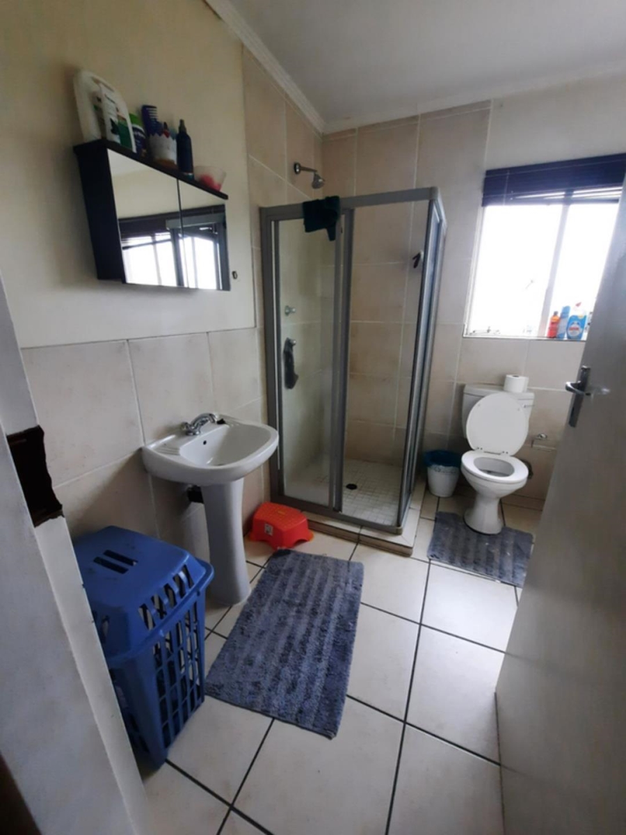 2 Bedroom Property for Sale in Bloubosrand Gauteng