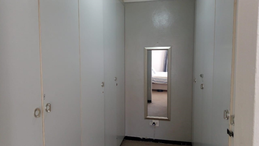 6 Bedroom Property for Sale in Valley Settlements A H Gauteng