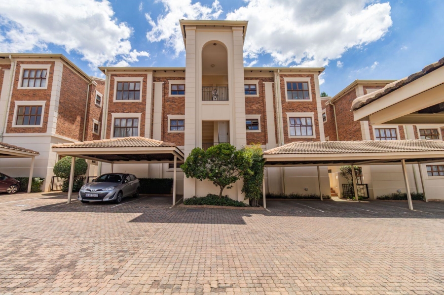 2 Bedroom Property for Sale in Bryanston East Gauteng