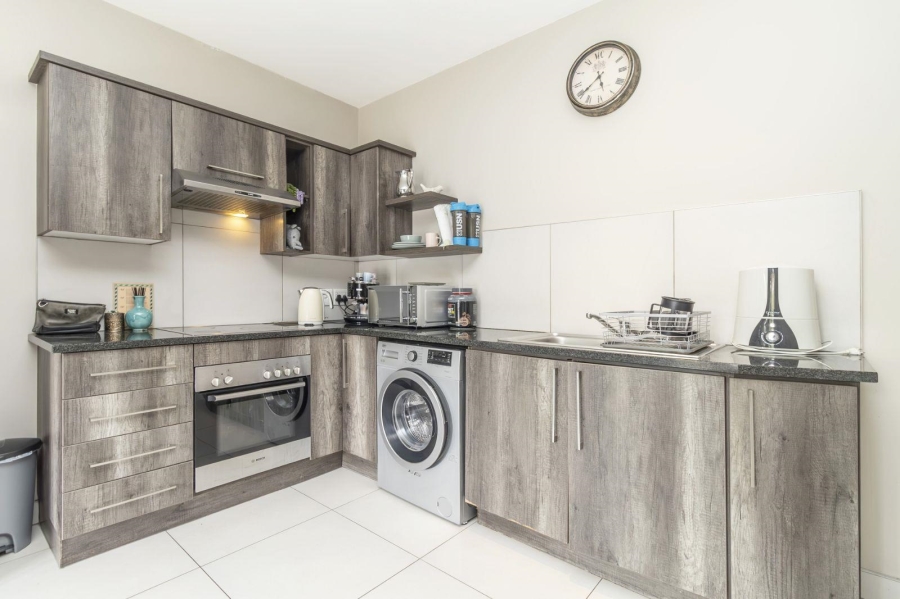 1 Bedroom Property for Sale in Bryanston West Gauteng