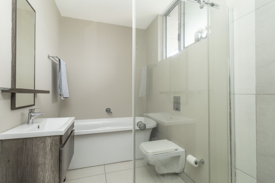 1 Bedroom Property for Sale in Bryanston West Gauteng