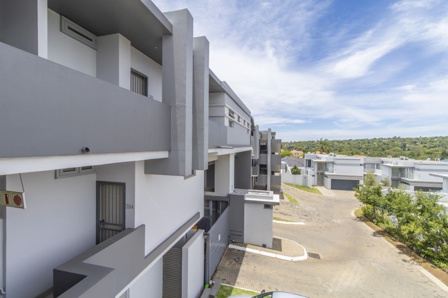 1 Bedroom Property for Sale in Bryanston West Gauteng