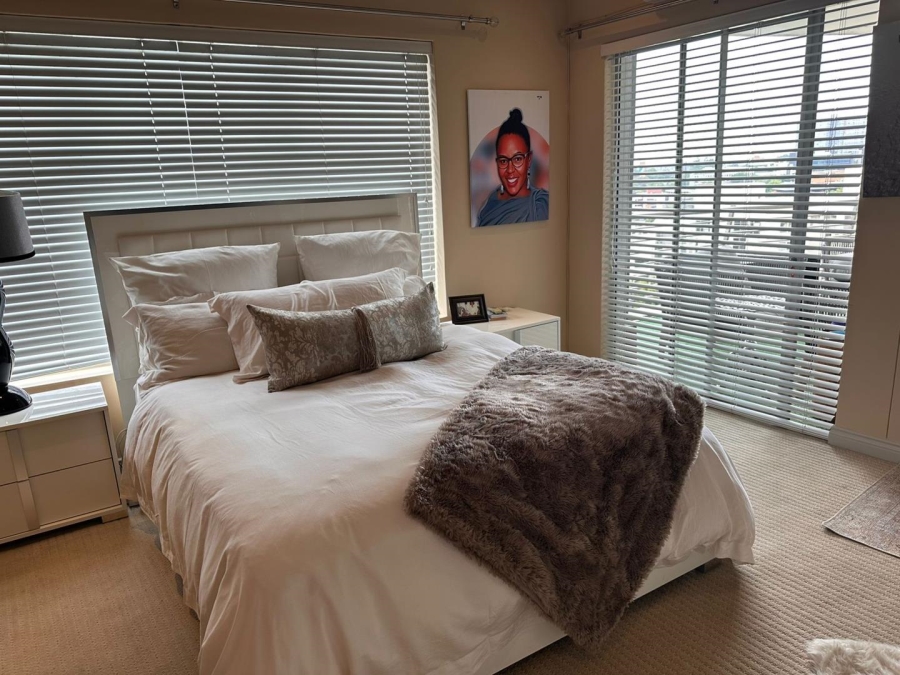2 Bedroom Property for Sale in Sandhurst Gauteng