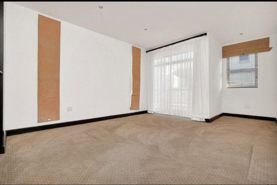 4 Bedroom Property for Sale in Sandown Gauteng