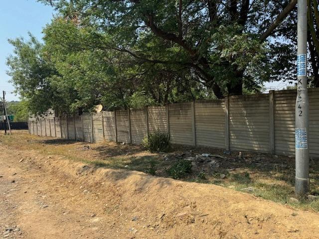 4 Bedroom Property for Sale in Bloubosrand Gauteng