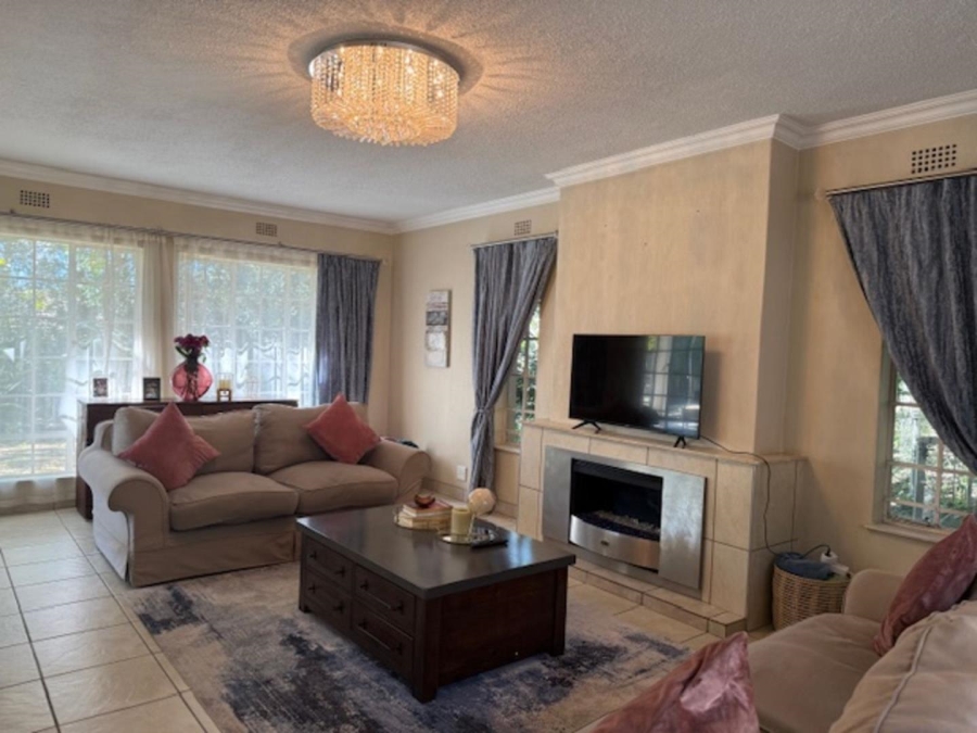 5 Bedroom Property for Sale in Bryanston Gauteng