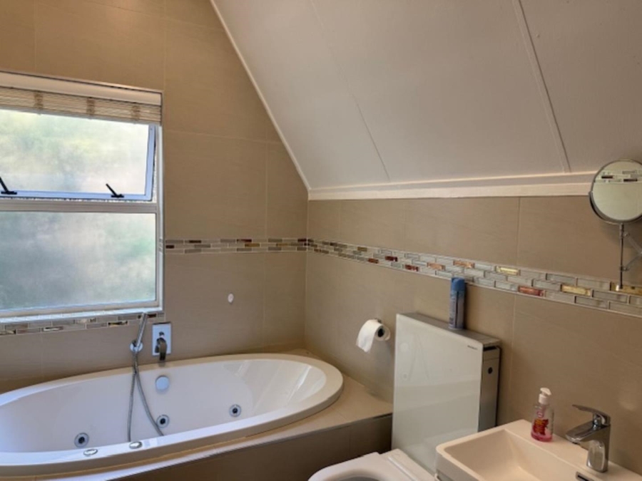 5 Bedroom Property for Sale in Bryanston Gauteng