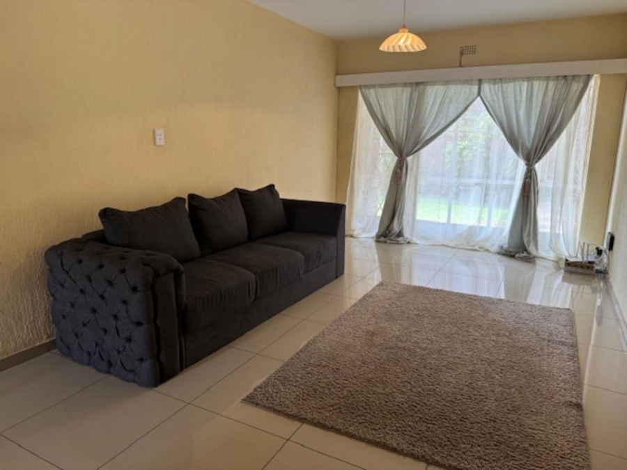 2 Bedroom Property for Sale in Beverley Gardens Gauteng