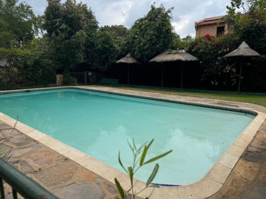 2 Bedroom Property for Sale in Beverley Gardens Gauteng
