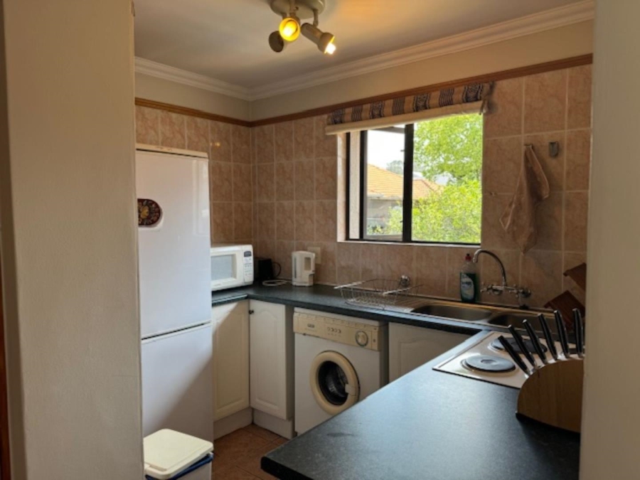 1 Bedroom Property for Sale in Bryanston Gauteng