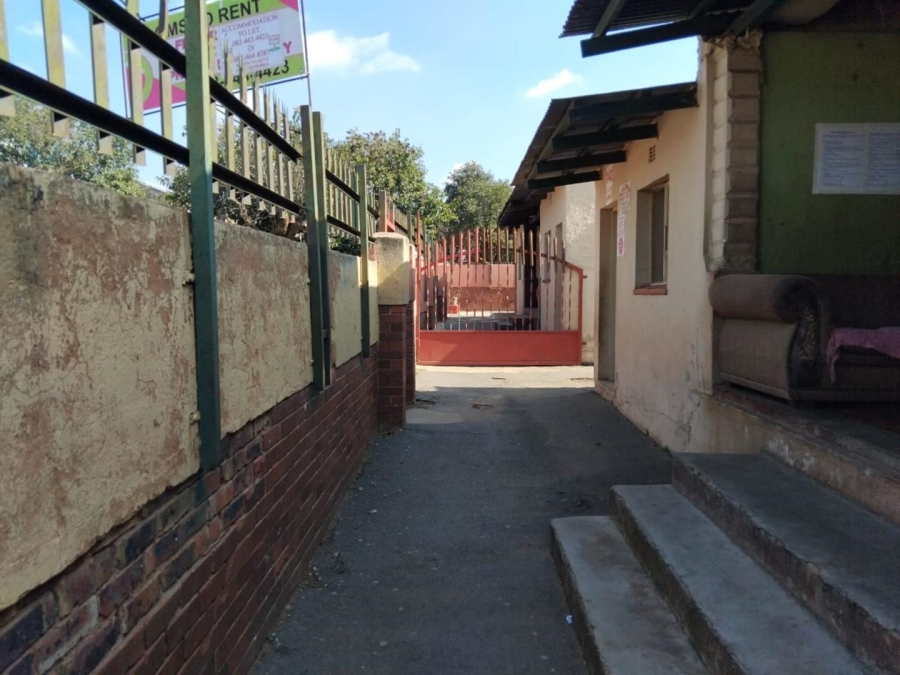 6 Bedroom Property for Sale in Brakpan Central Gauteng