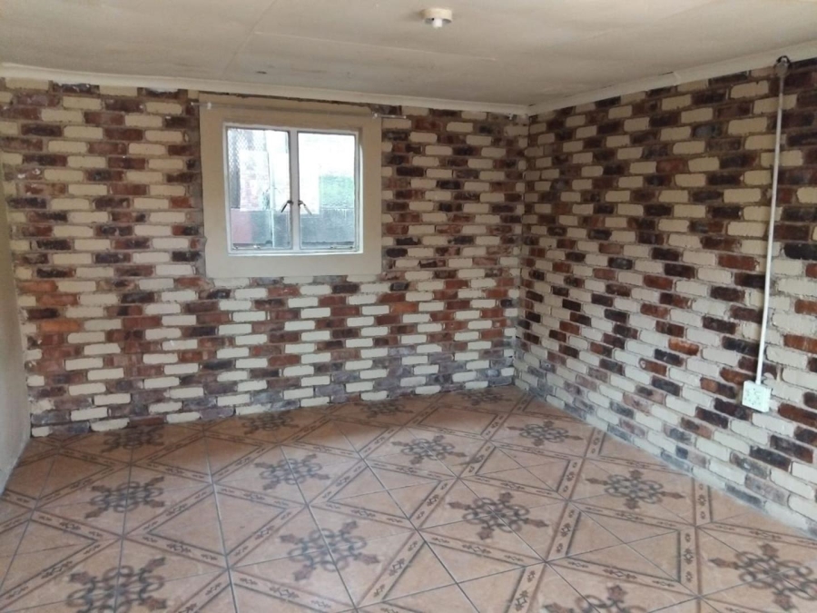 6 Bedroom Property for Sale in Brakpan Central Gauteng