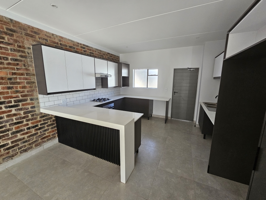 3 Bedroom Property for Sale in Bryanston Gauteng
