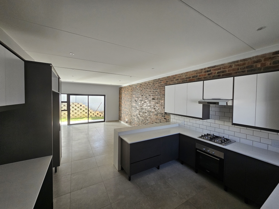 3 Bedroom Property for Sale in Bryanston Gauteng