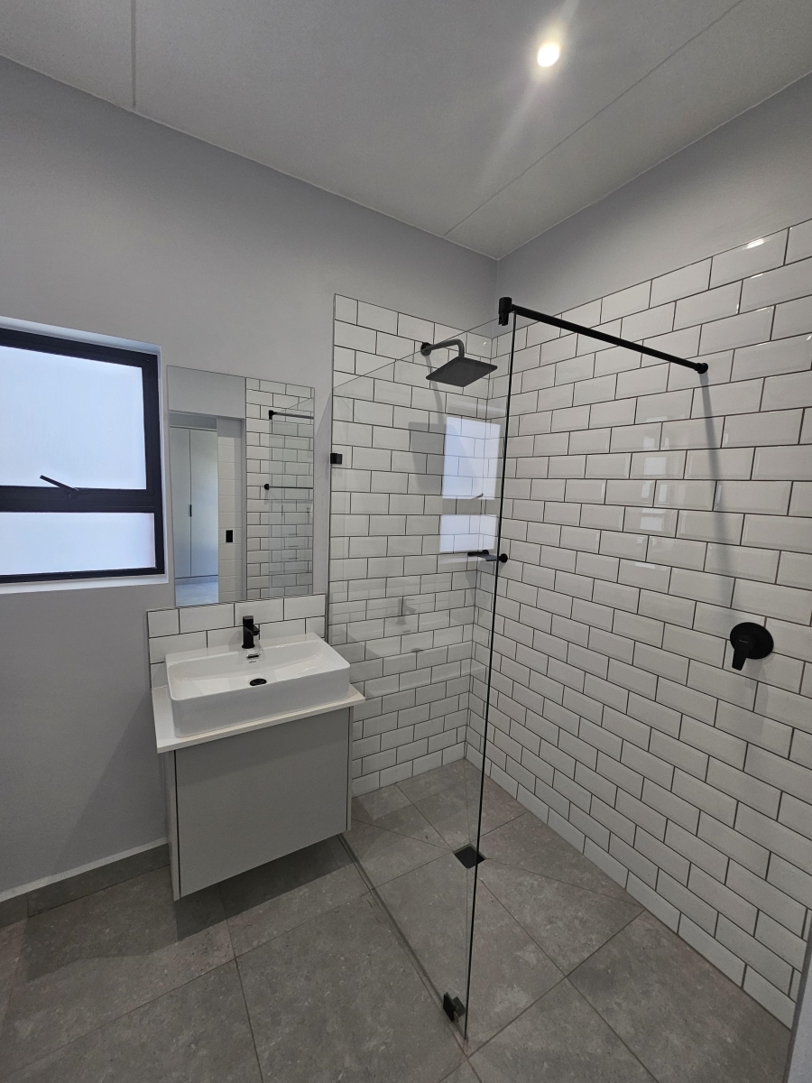 3 Bedroom Property for Sale in Bryanston Gauteng