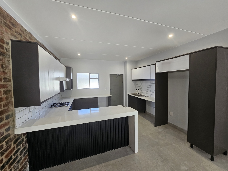 3 Bedroom Property for Sale in Bryanston Gauteng
