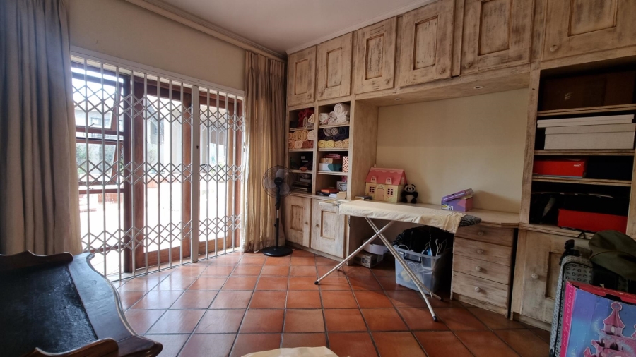 4 Bedroom Property for Sale in Bryanston Gauteng