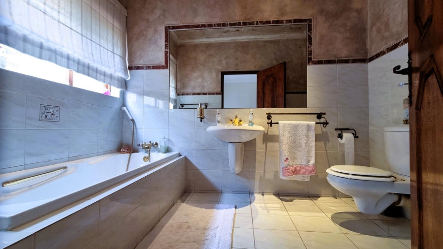 4 Bedroom Property for Sale in Bryanston Gauteng