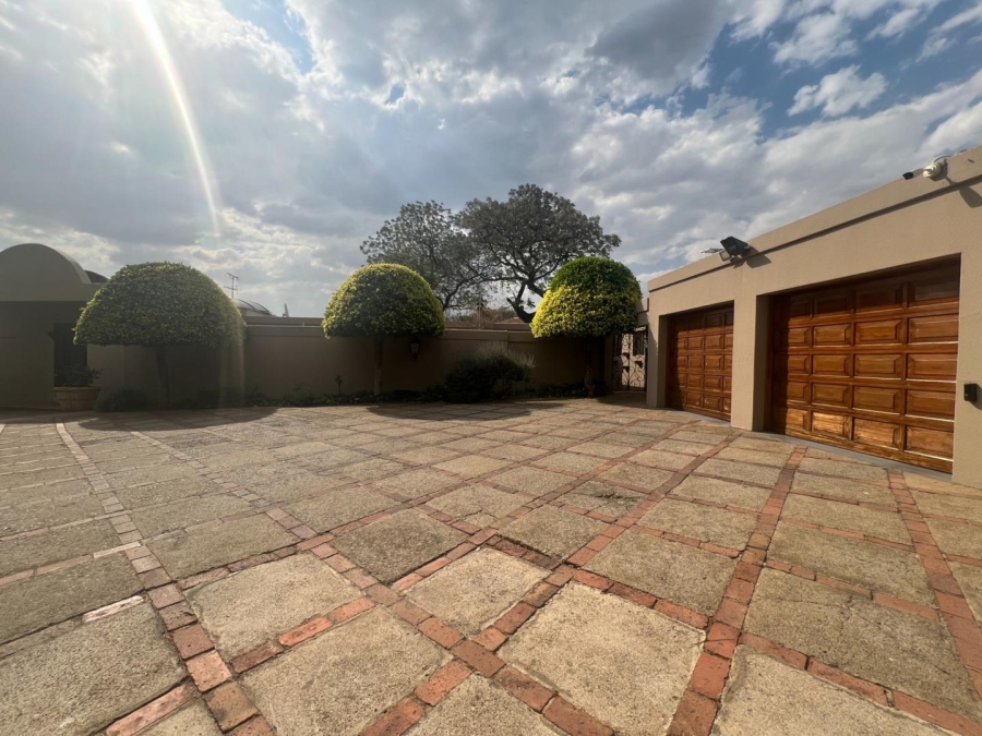 4 Bedroom Property for Sale in Bryanston Gauteng
