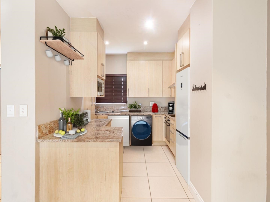 2 Bedroom Property for Sale in Bryanston Gauteng