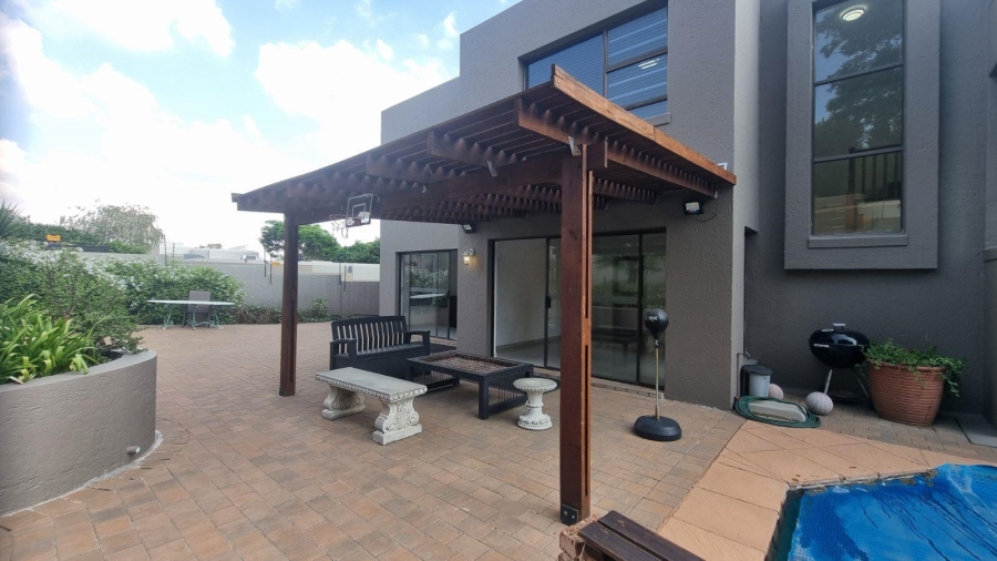 4 Bedroom Property for Sale in Bryanston Gauteng