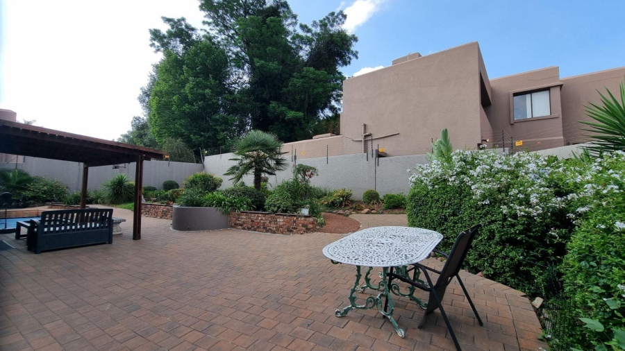 4 Bedroom Property for Sale in Bryanston Gauteng