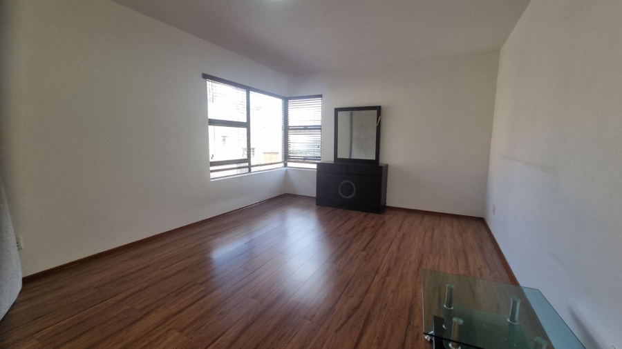 4 Bedroom Property for Sale in Bryanston Gauteng