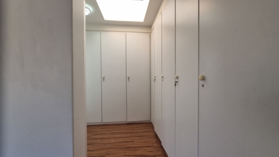 4 Bedroom Property for Sale in Bryanston Gauteng