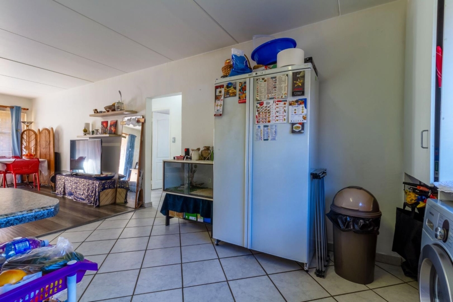 2 Bedroom Property for Sale in Buccleuch Gauteng