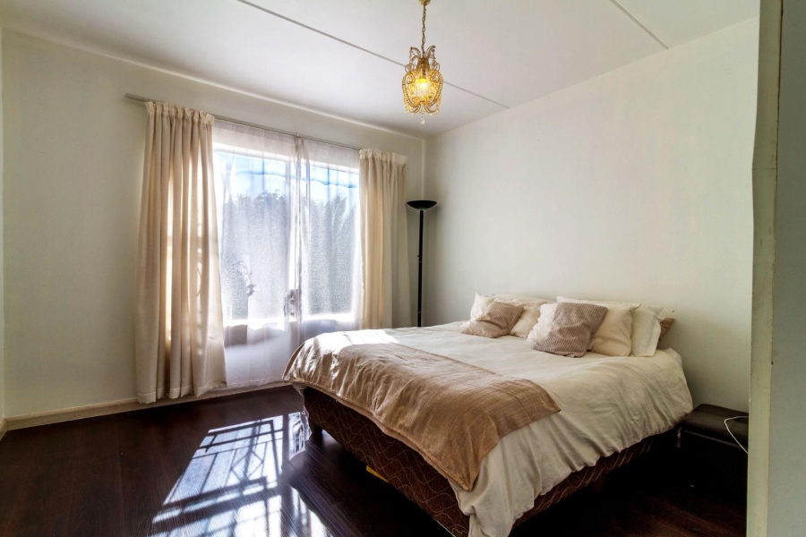 2 Bedroom Property for Sale in Buccleuch Gauteng