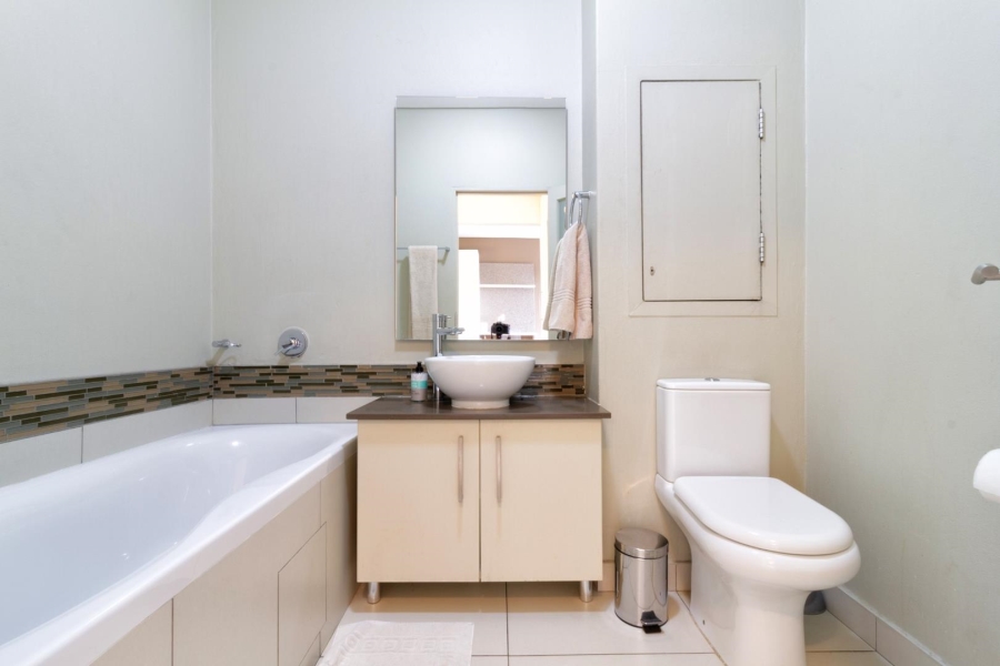 2 Bedroom Property for Sale in Bryanston Gauteng