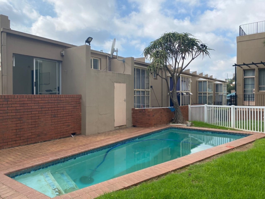 1 Bedroom Property for Sale in Richmond Gauteng
