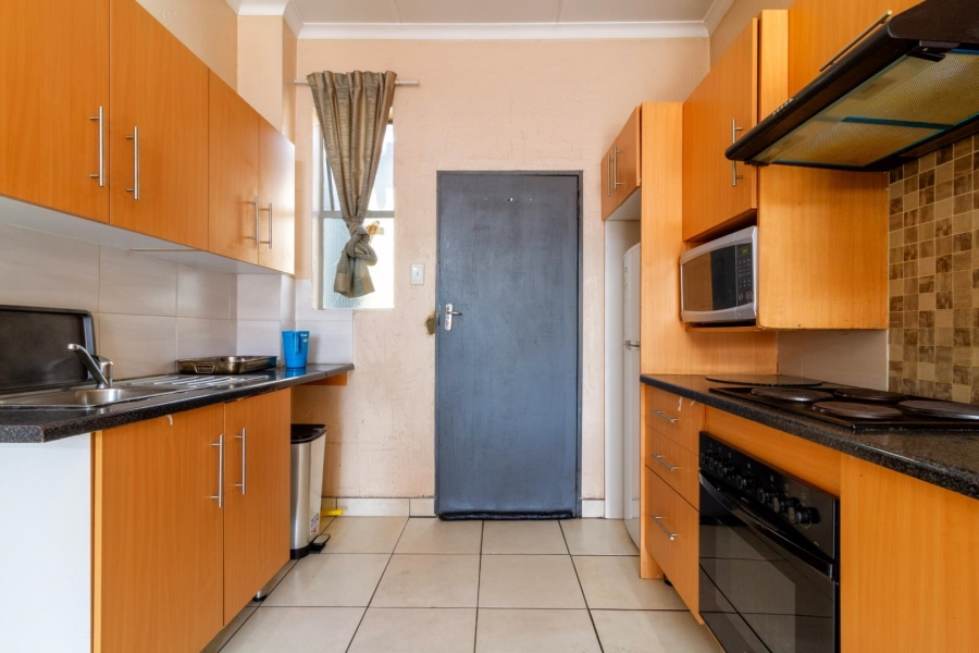 2 Bedroom Property for Sale in Buccleuch Gauteng