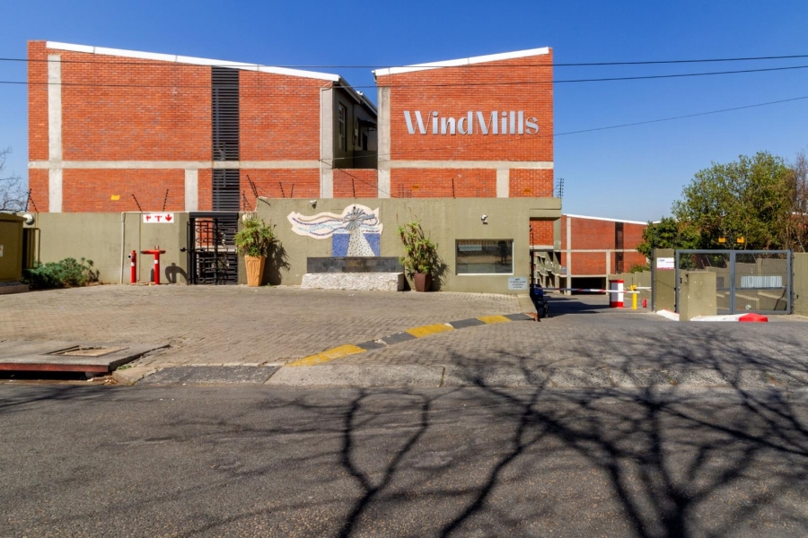 2 Bedroom Property for Sale in Buccleuch Gauteng