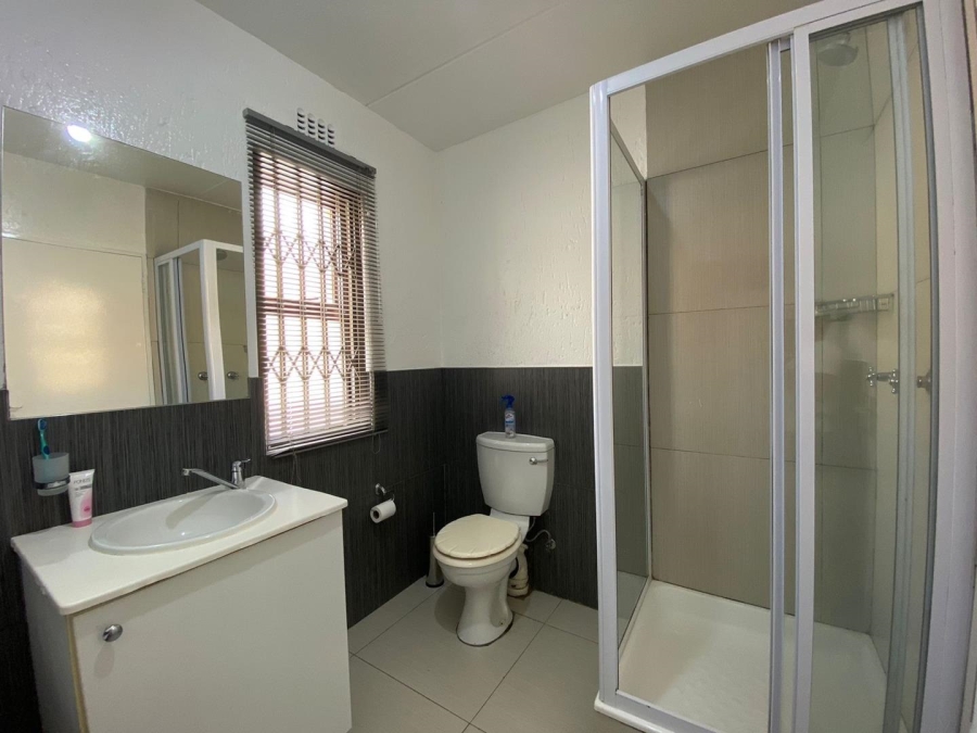 2 Bedroom Property for Sale in Ferndale Gauteng