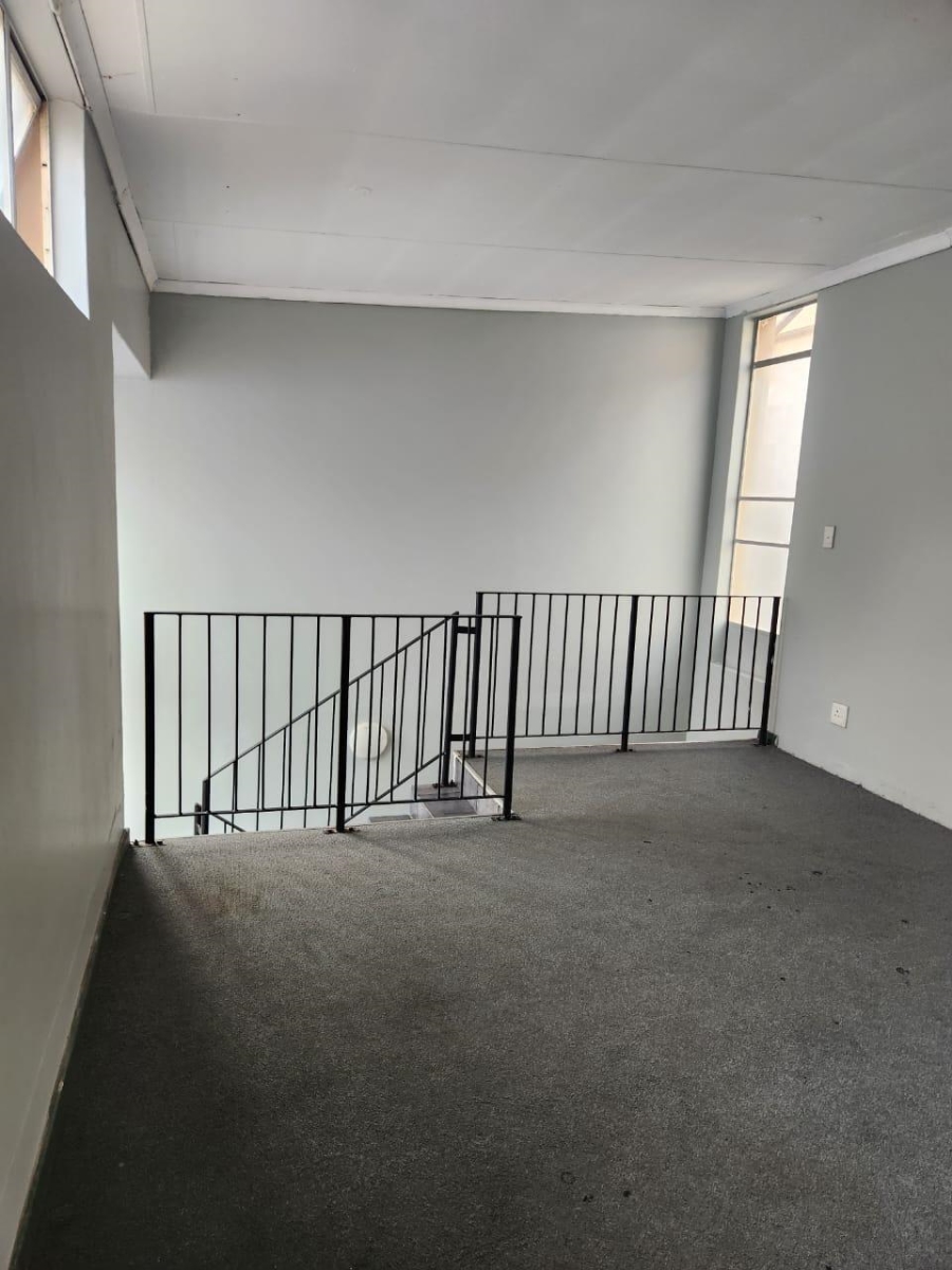 1 Bedroom Property for Sale in Richmond Gauteng