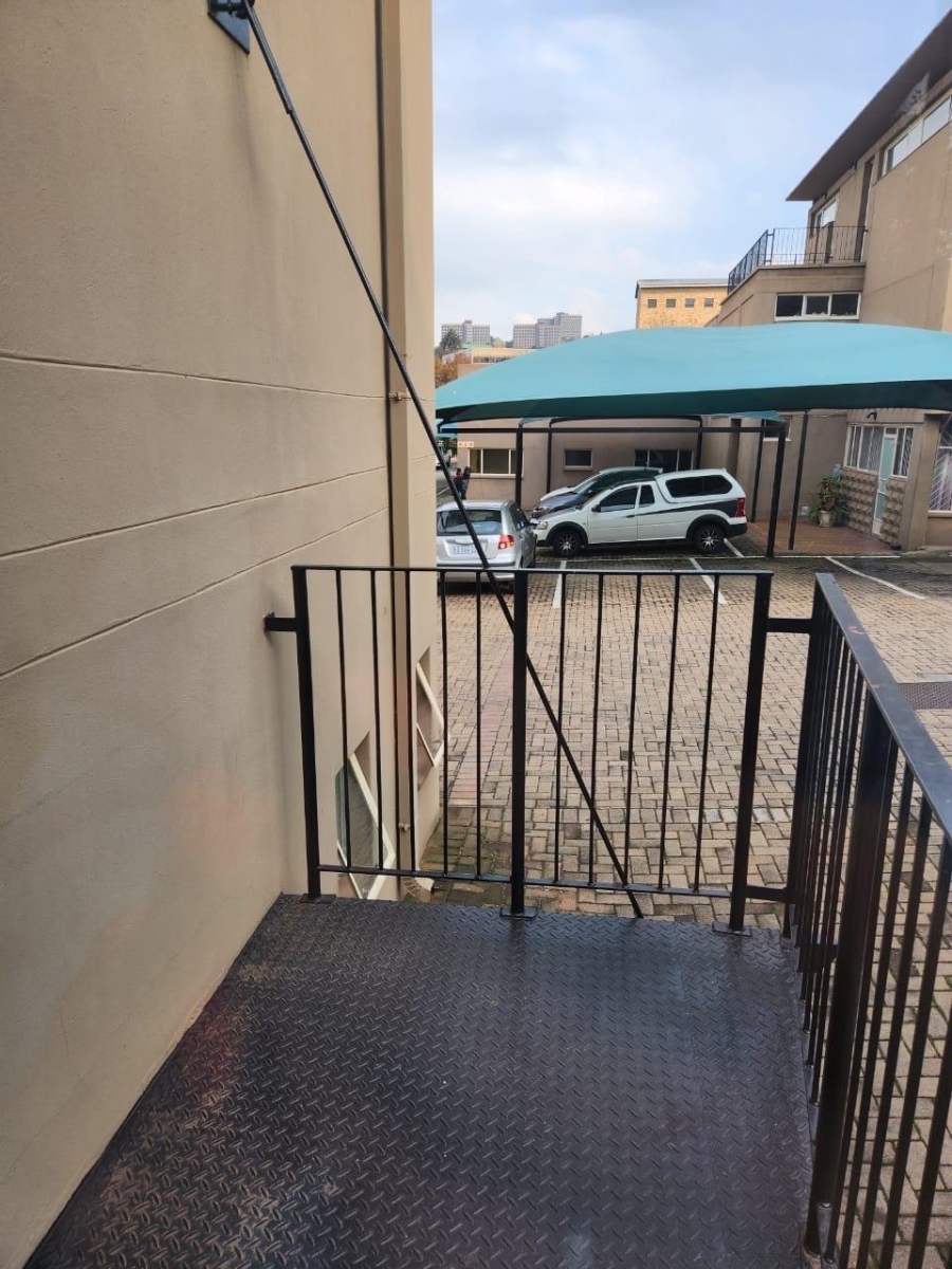 1 Bedroom Property for Sale in Richmond Gauteng