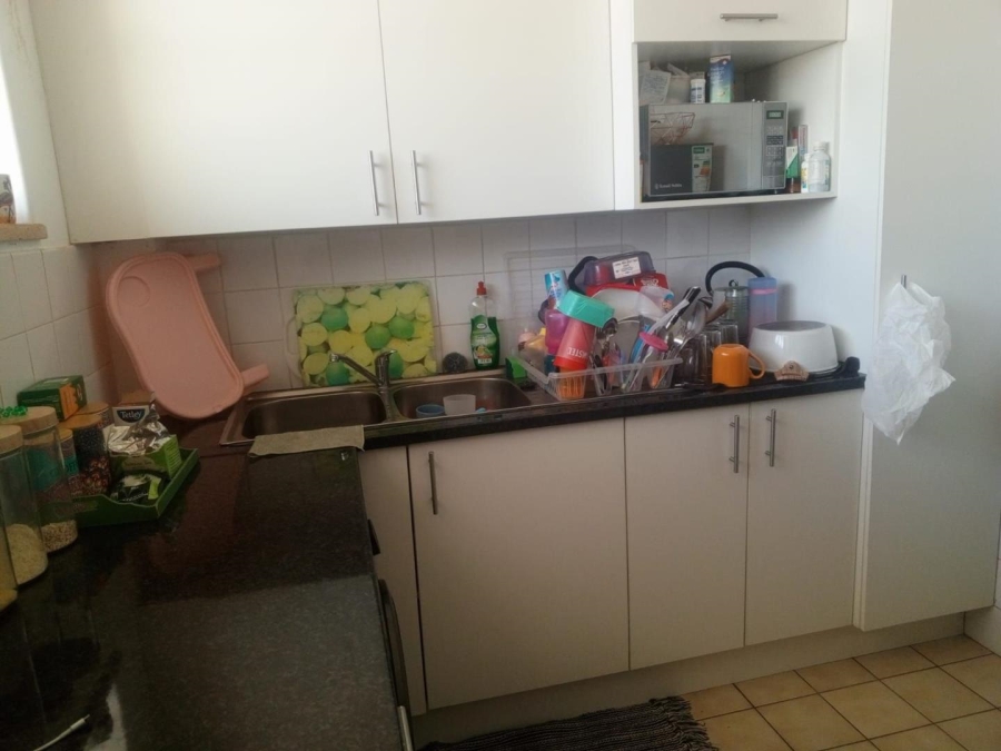 1 Bedroom Property for Sale in Kensington B Gauteng