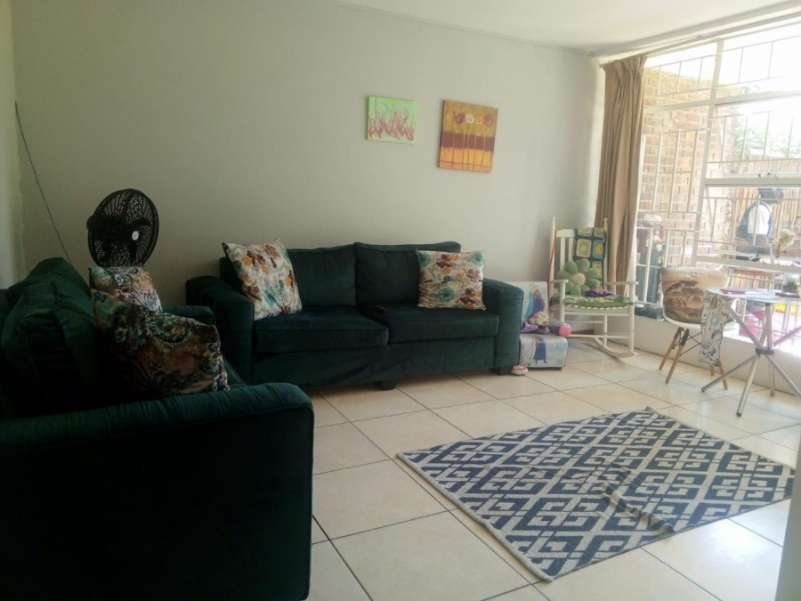 1 Bedroom Property for Sale in Kensington B Gauteng