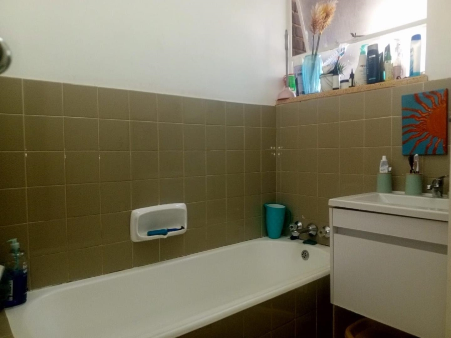 1 Bedroom Property for Sale in Kensington B Gauteng