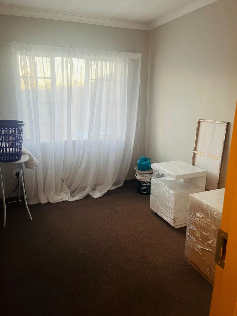 2 Bedroom Property for Sale in Elandspark Gauteng