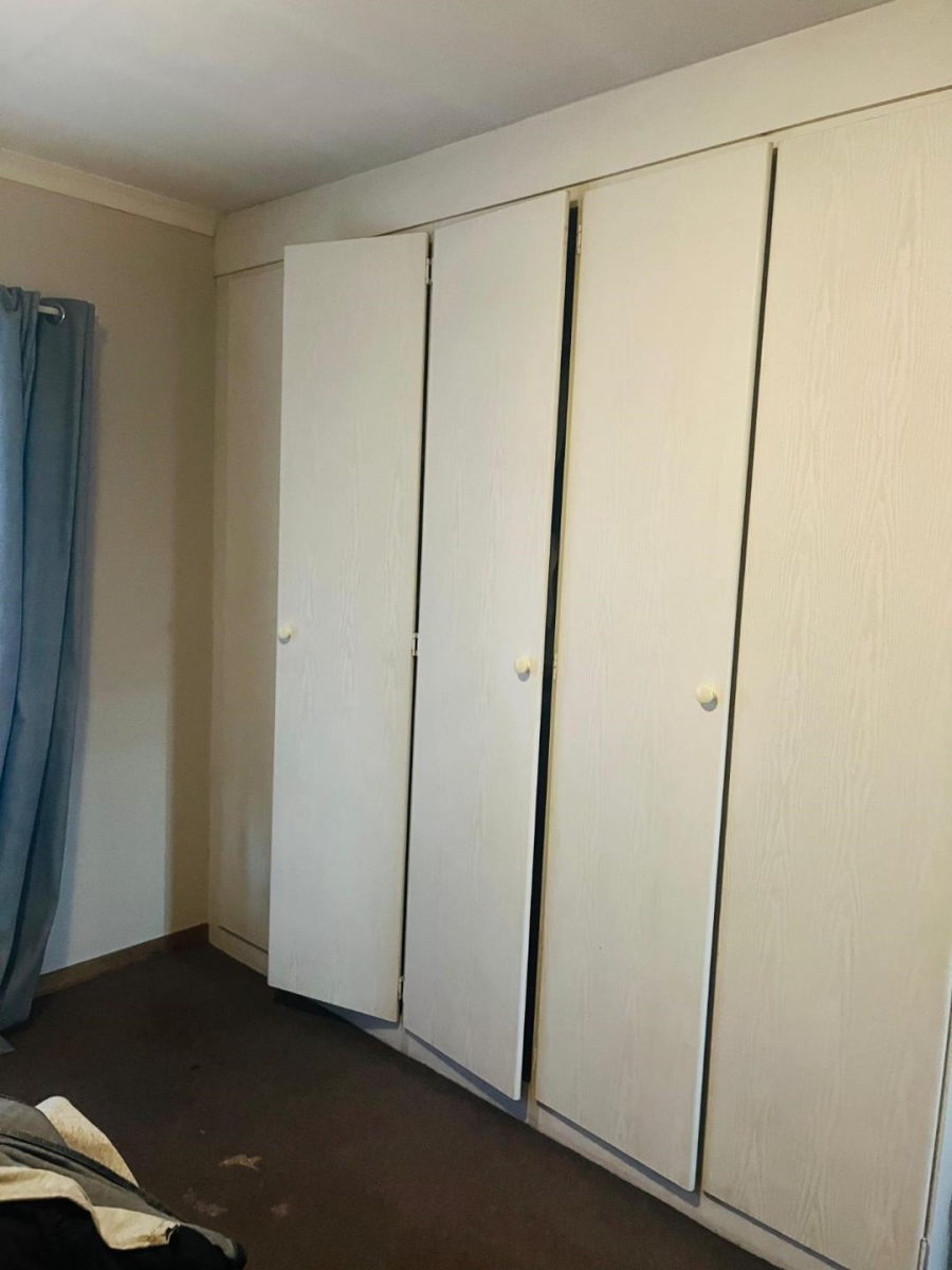 2 Bedroom Property for Sale in Elandspark Gauteng