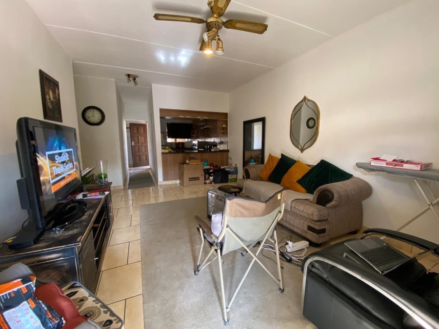 2 Bedroom Property for Sale in Vorna Valley Gauteng