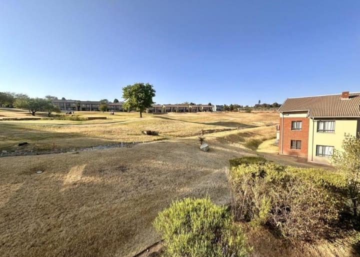 2 Bedroom Property for Sale in Jackal Creek Golf Estate Gauteng
