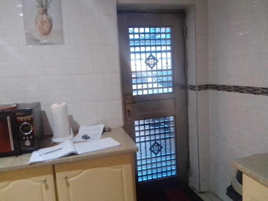 3 Bedroom Property for Sale in Toekomsrus Gauteng