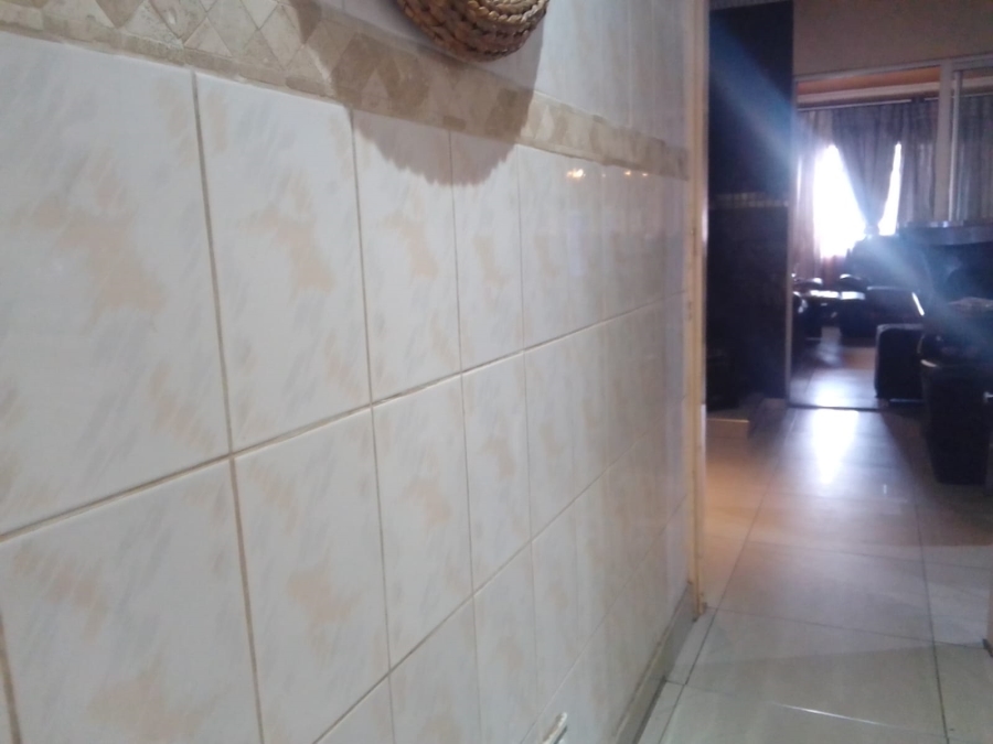 3 Bedroom Property for Sale in Toekomsrus Gauteng