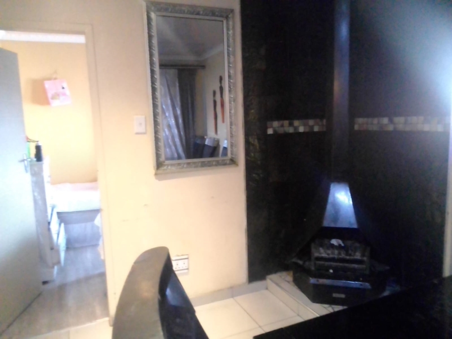 3 Bedroom Property for Sale in Toekomsrus Gauteng